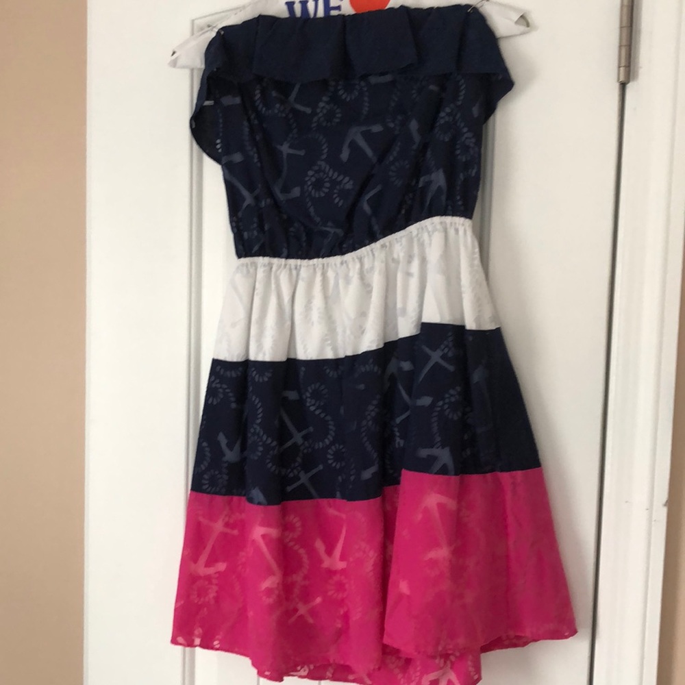 Lilly Pulitzer strapless anchor dress size M.